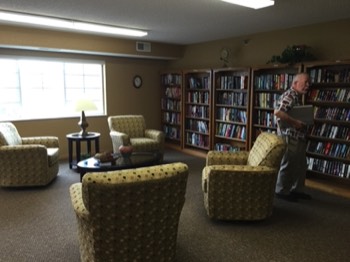  Valley View Senior Co-op Library 